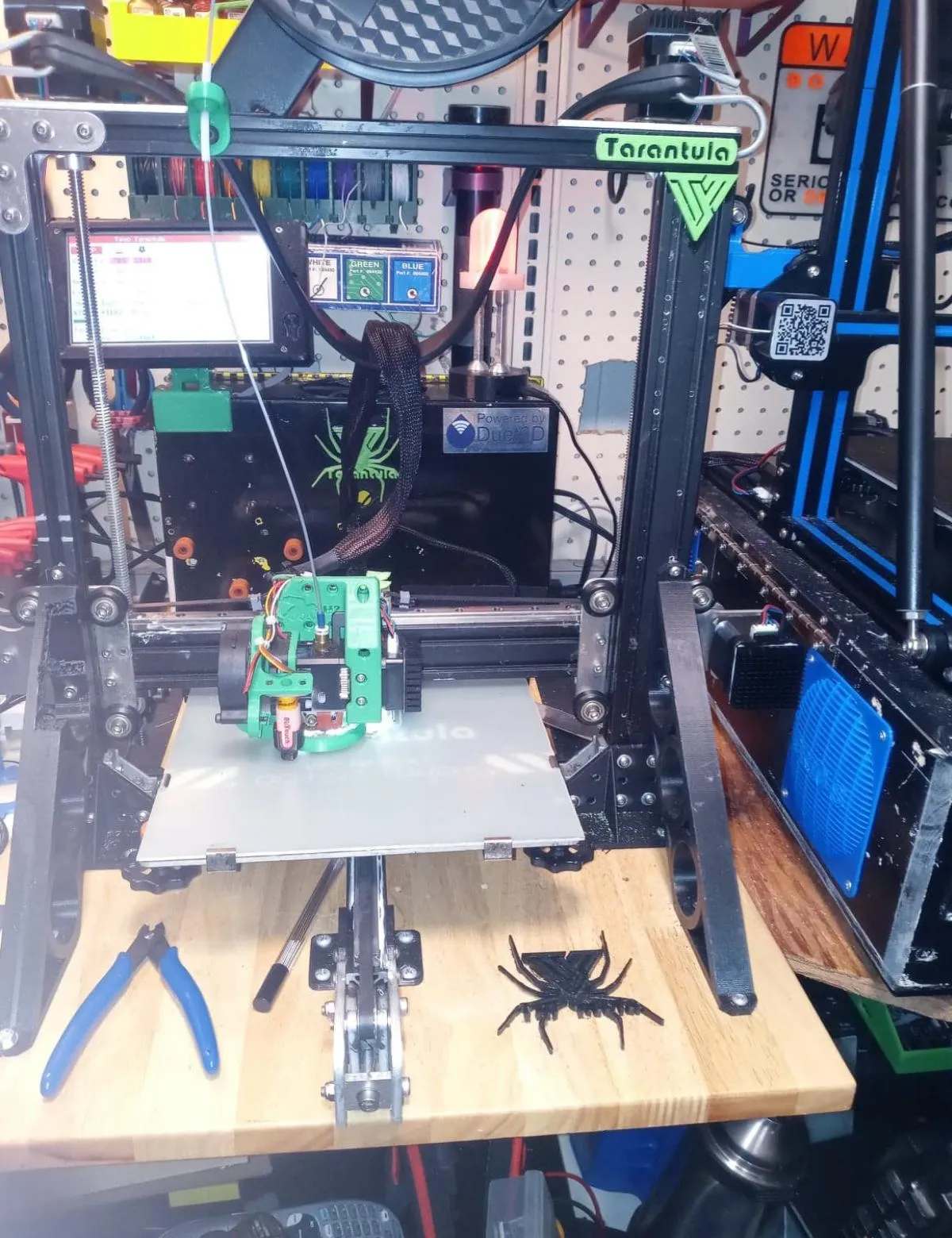 /img/19518-tarantula-quadrotor-battery.webp