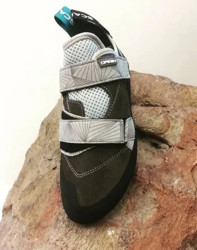 19578 la sportiva tarantula shoe